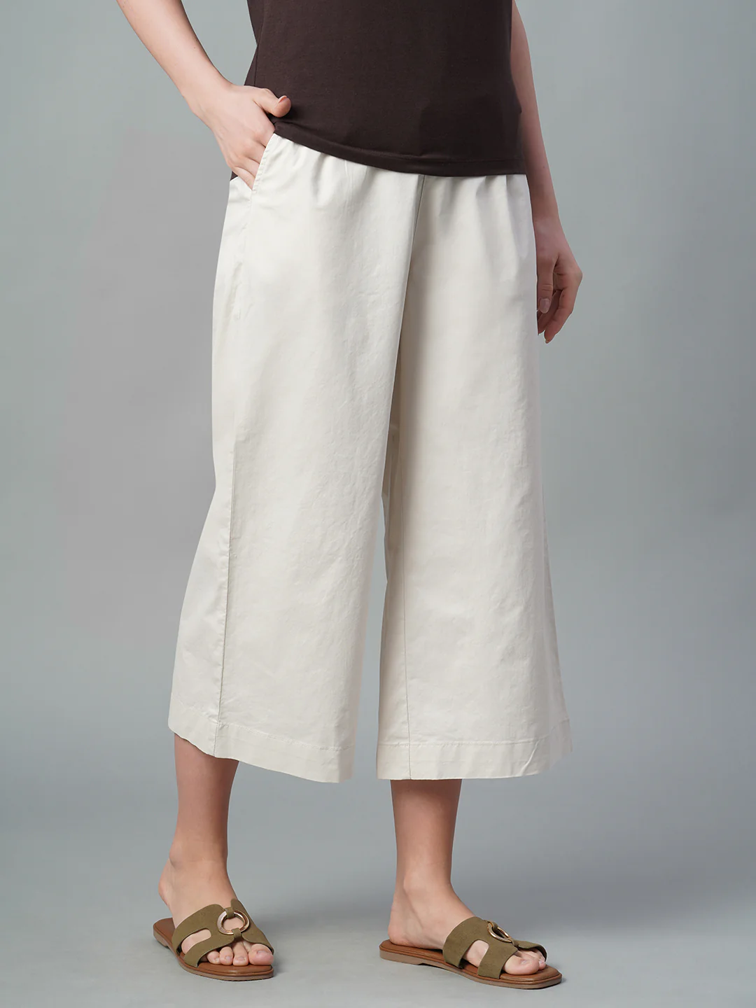 Women's Natural Cotton Lycra Regular Fit Culotte - Image 4