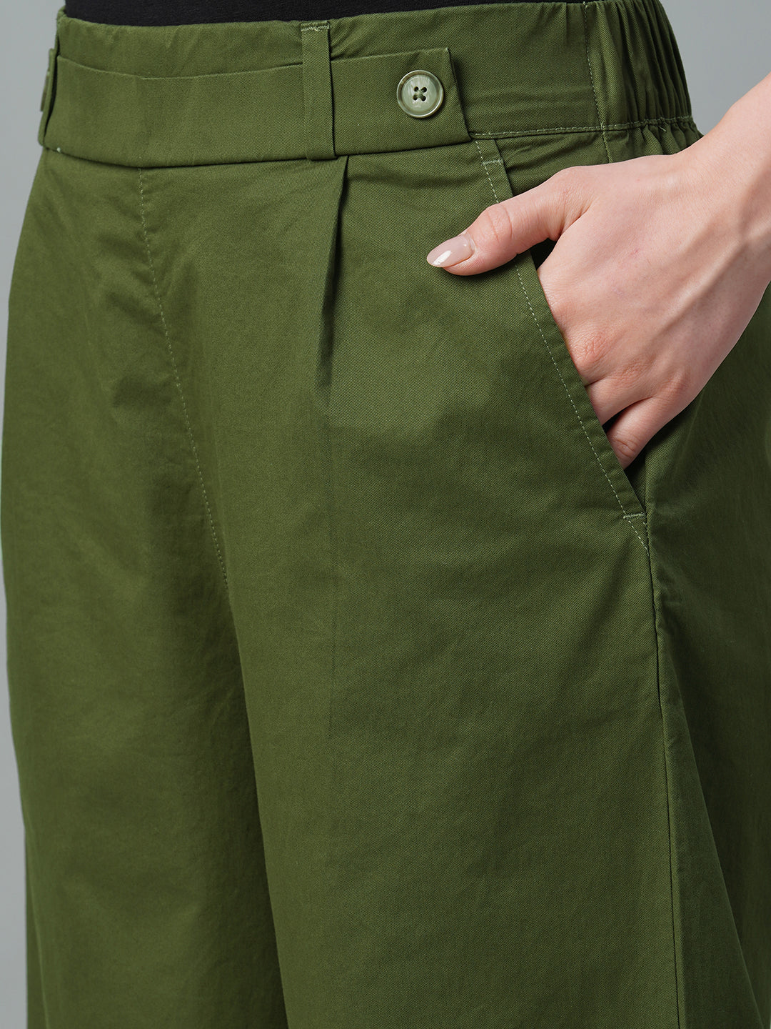 Women's Olive Cotton Lycra Regular Fit Culotte - Image 7