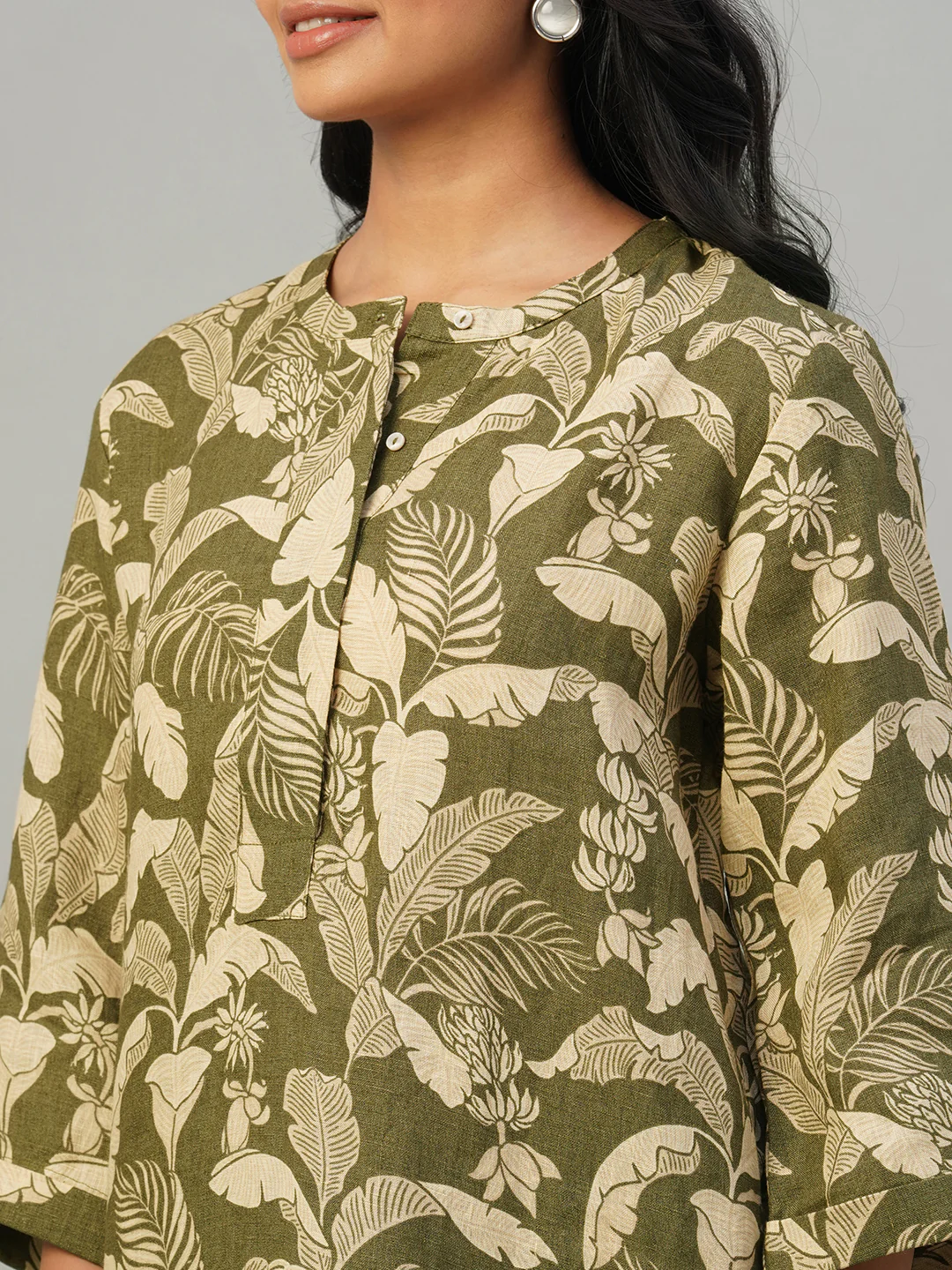 Women's Olive 100% Linen Regular Fit Dress - Image 7