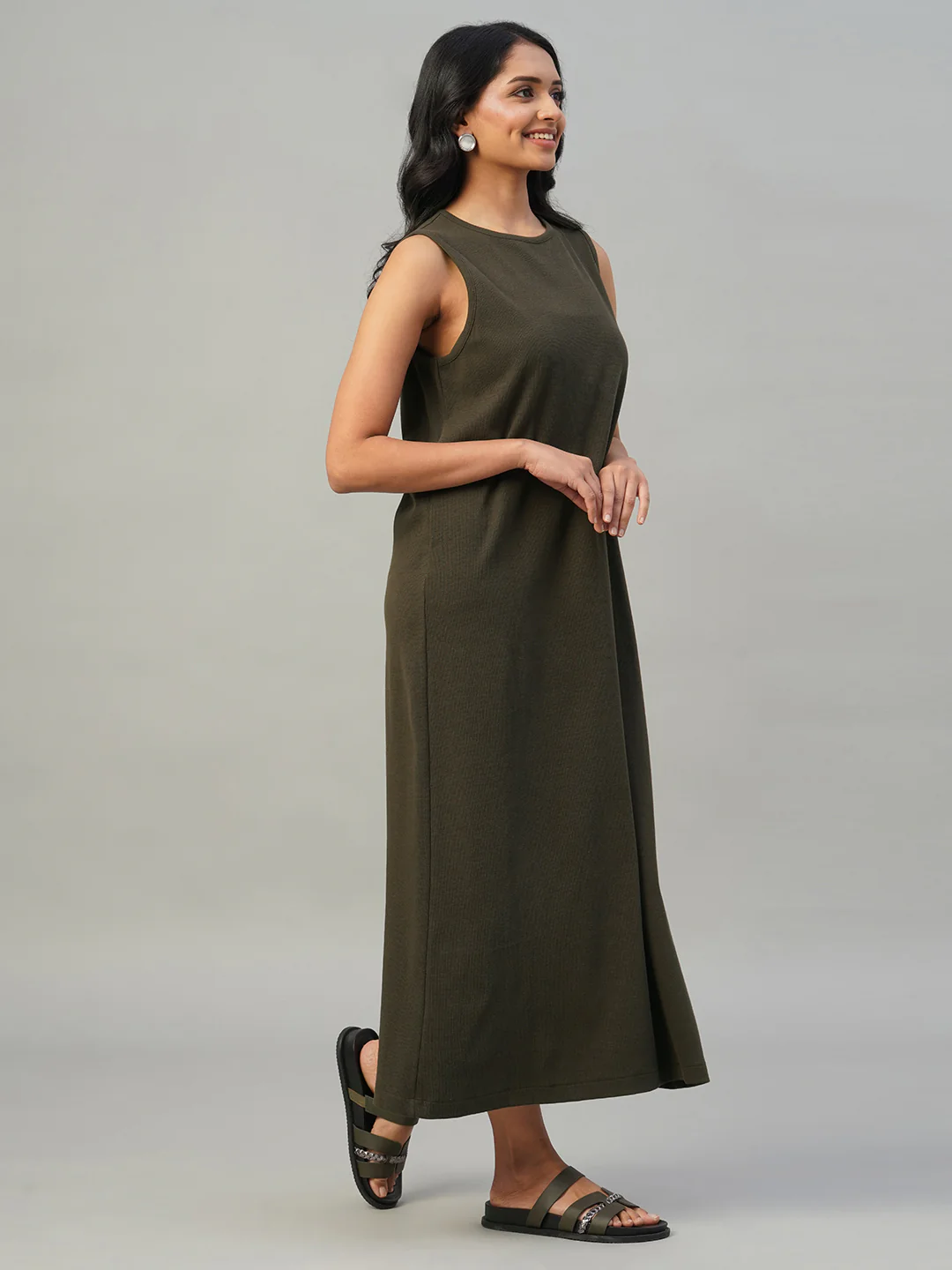 Women's Brown Cotton Elastane Regular Fit Knit dress - Image 3