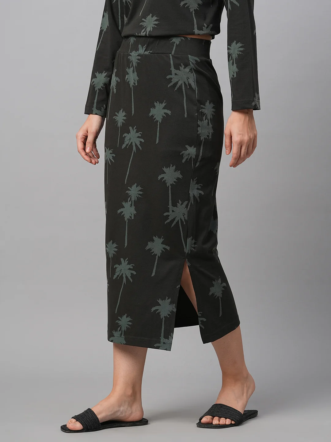 Women's Dark Grey Cotton Slim Fit Skirt - Image 3