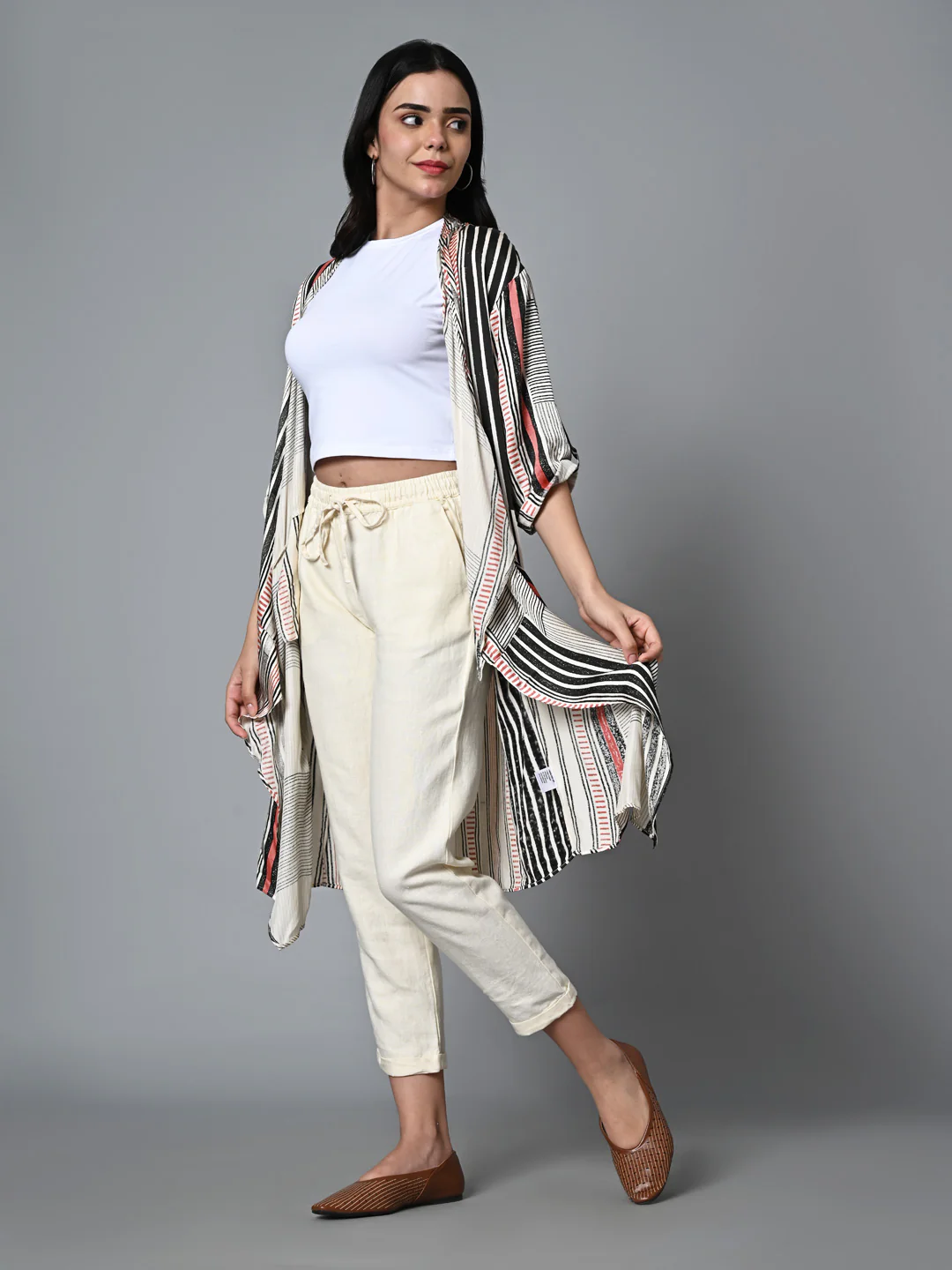 Women's Hand Block Printed Regular Fit Modal Offwhite Overlay - Image 5