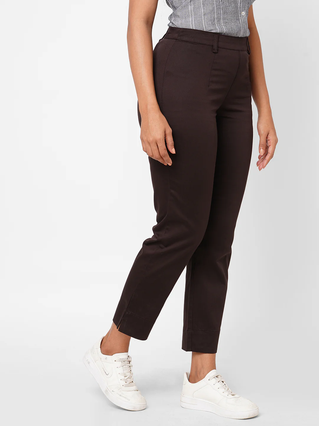 Women's Brown Cotton Lycra Regular Fit Pant - Image 3