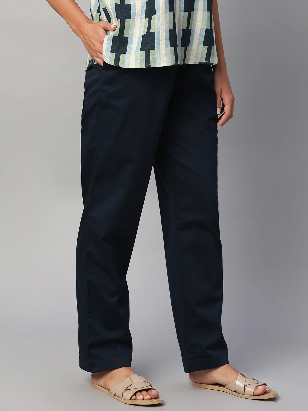 Women's Navy Cotton Lycra Regular Fit Pant - Image 4