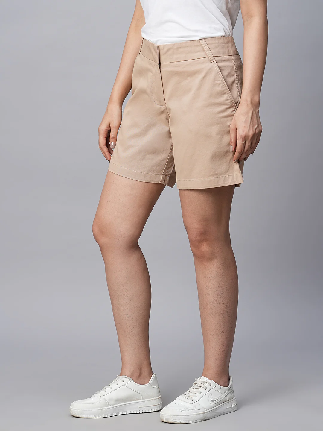 Women's Beige Cotton Lycra Regular Fit Shorts - Image 3