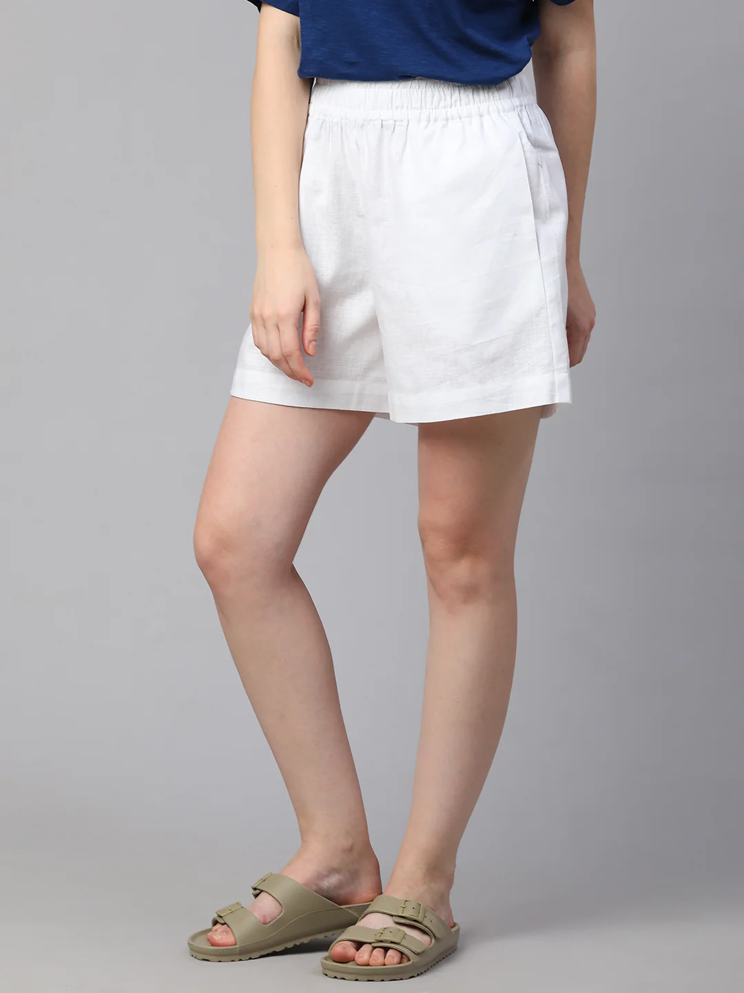 Women's White Linen Cotton Regular Fit Shorts - Image 4