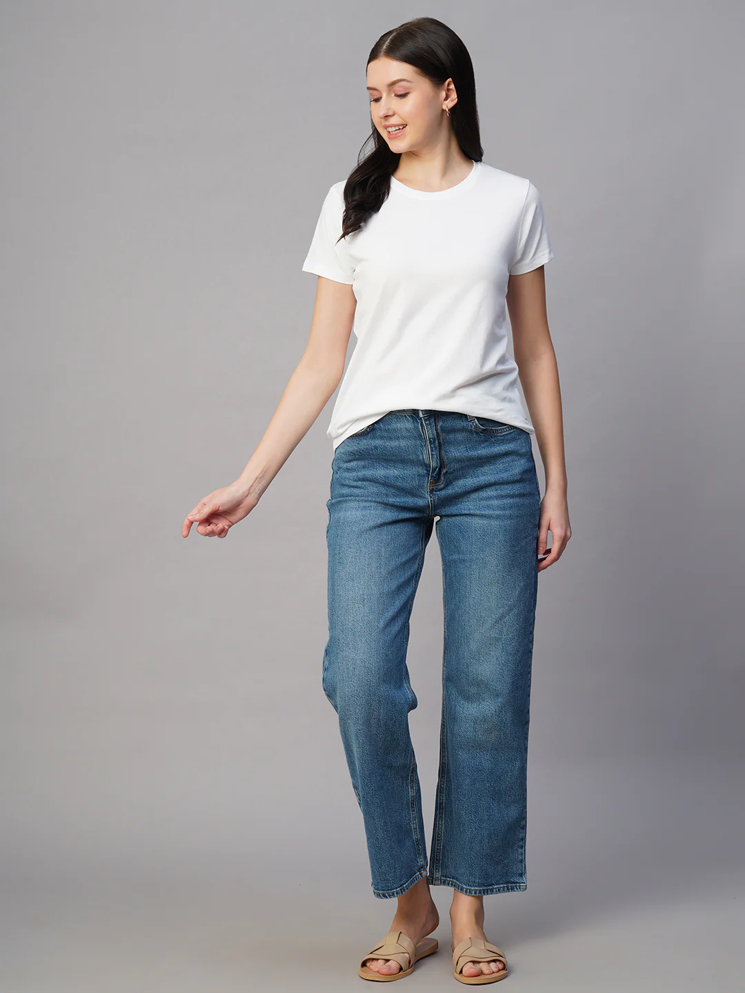 Women's White 100% Cotton Regular Fit Tshirt - Image 2