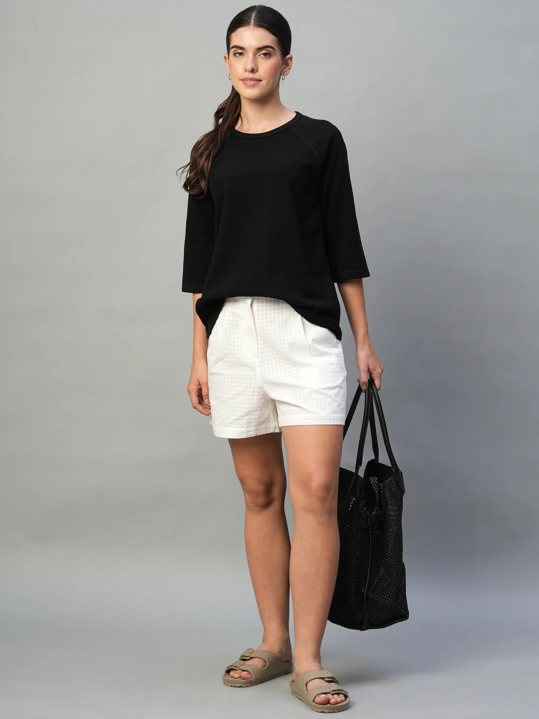 Women's Black 100% Cotton Regular Fit Tshirt - Image 2