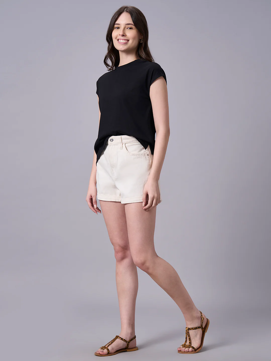 Women's Black 100% Organic Cotton Regular Fit Tshirt - Image 5