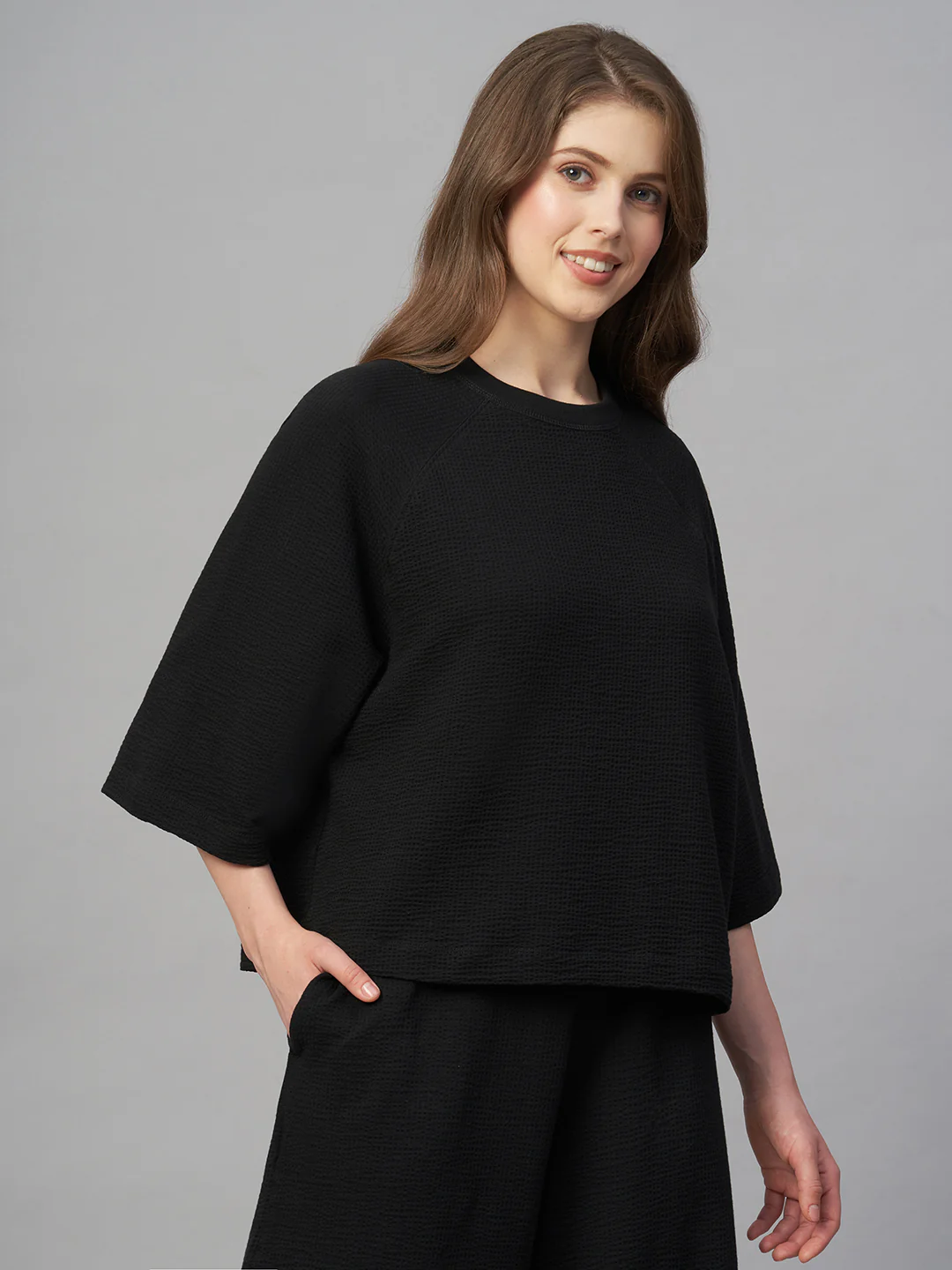 Women's Black Cotton Elastane Loose Fit Tshirt - Image 3