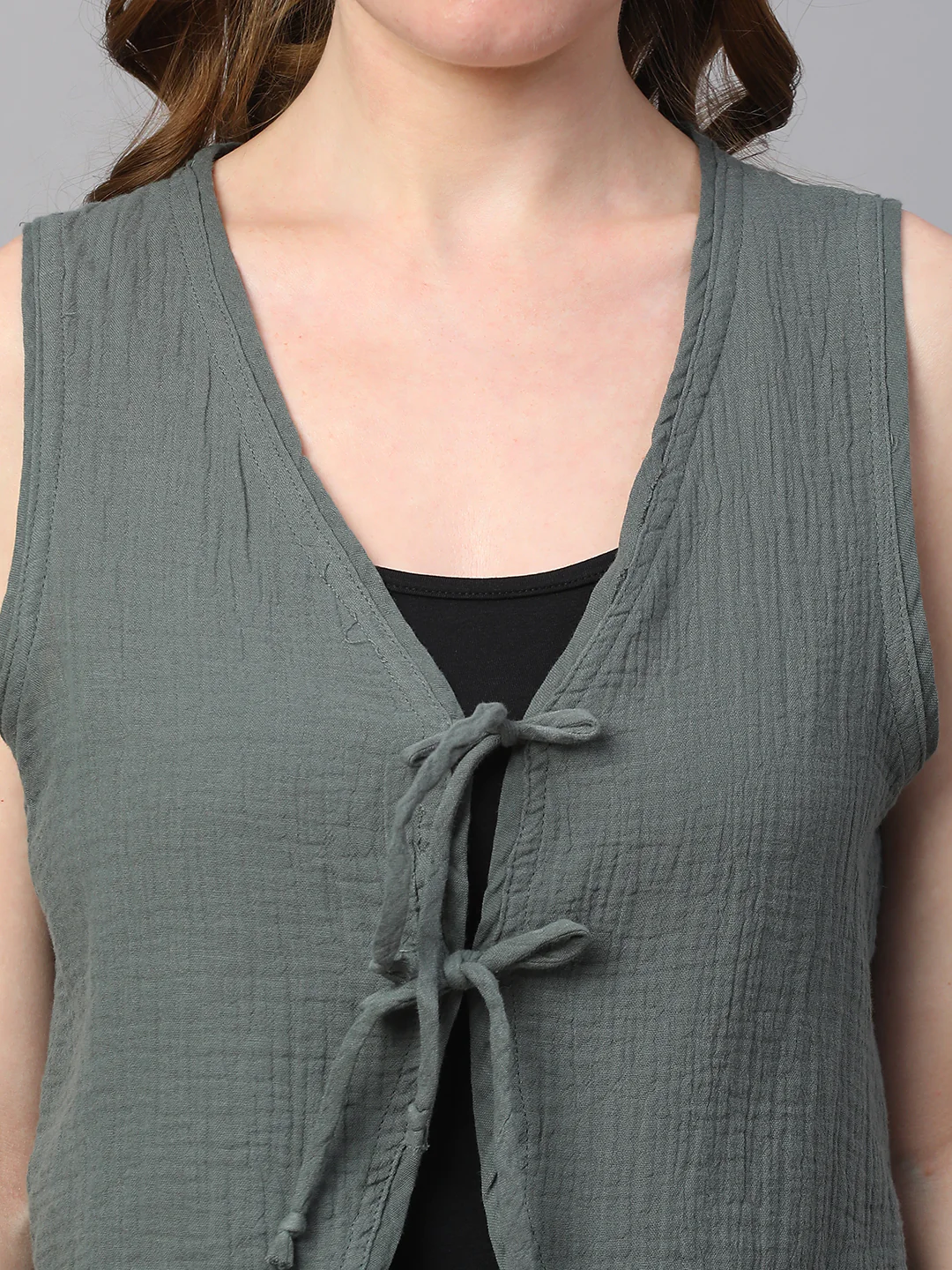 Women's Grey Cotton Regular Fit Waistcoat - Image 6