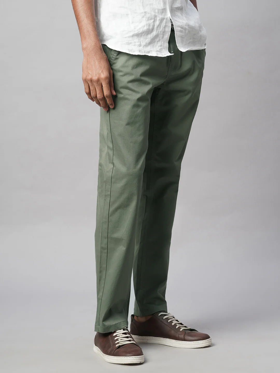 Men's Lt.Olive Cotton Lycra Regular Fit Pant - Image 4