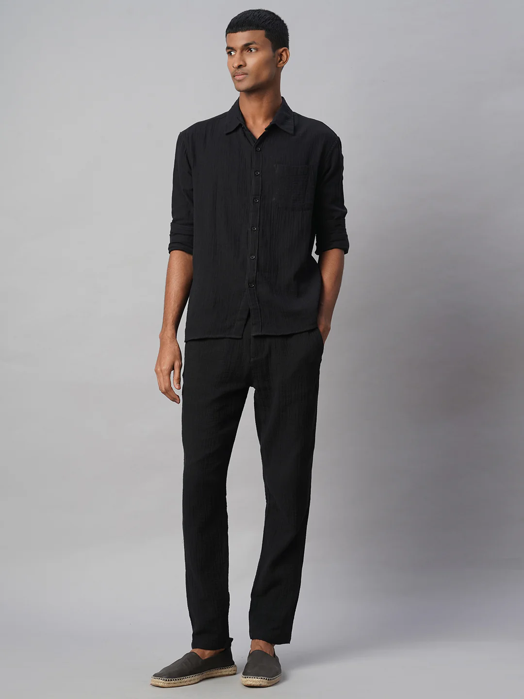 Men's Black 100% Cotton Regular Fit Shirt - Image 2