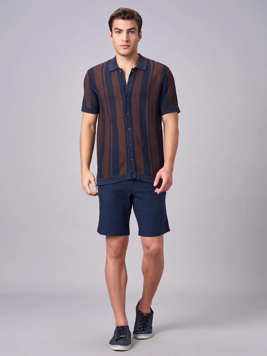 Men's Navy 100% Cotton Regular Fit Tshirt - Image 5